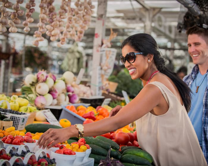 picture of woman picking fruit